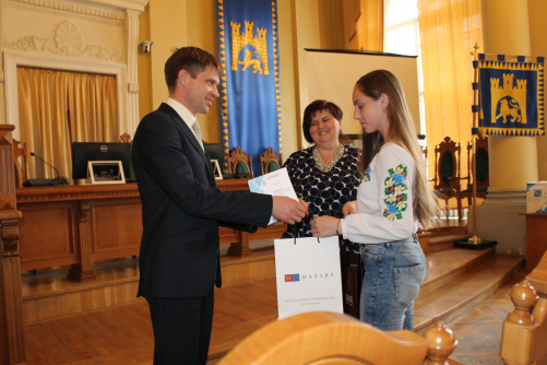 Awarding of pupils in Lviv 4.JPG
